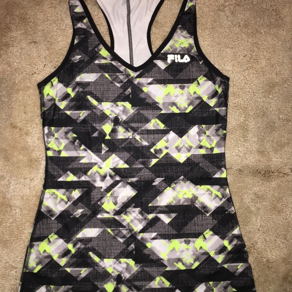 NWOT Fila athletic yoga sports top M - Picture 2 of 3